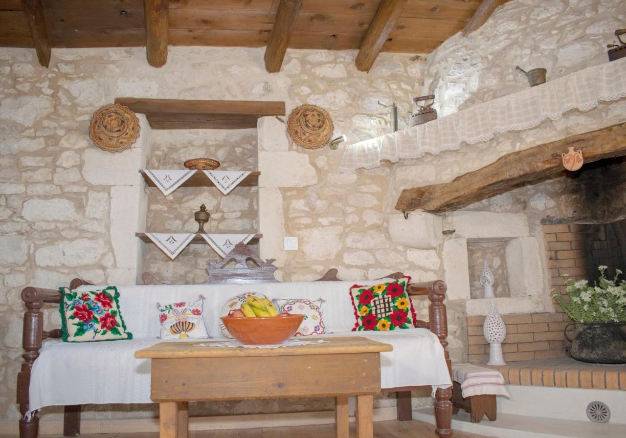Casa Cantico Villa Margaritai Bagian luar foto